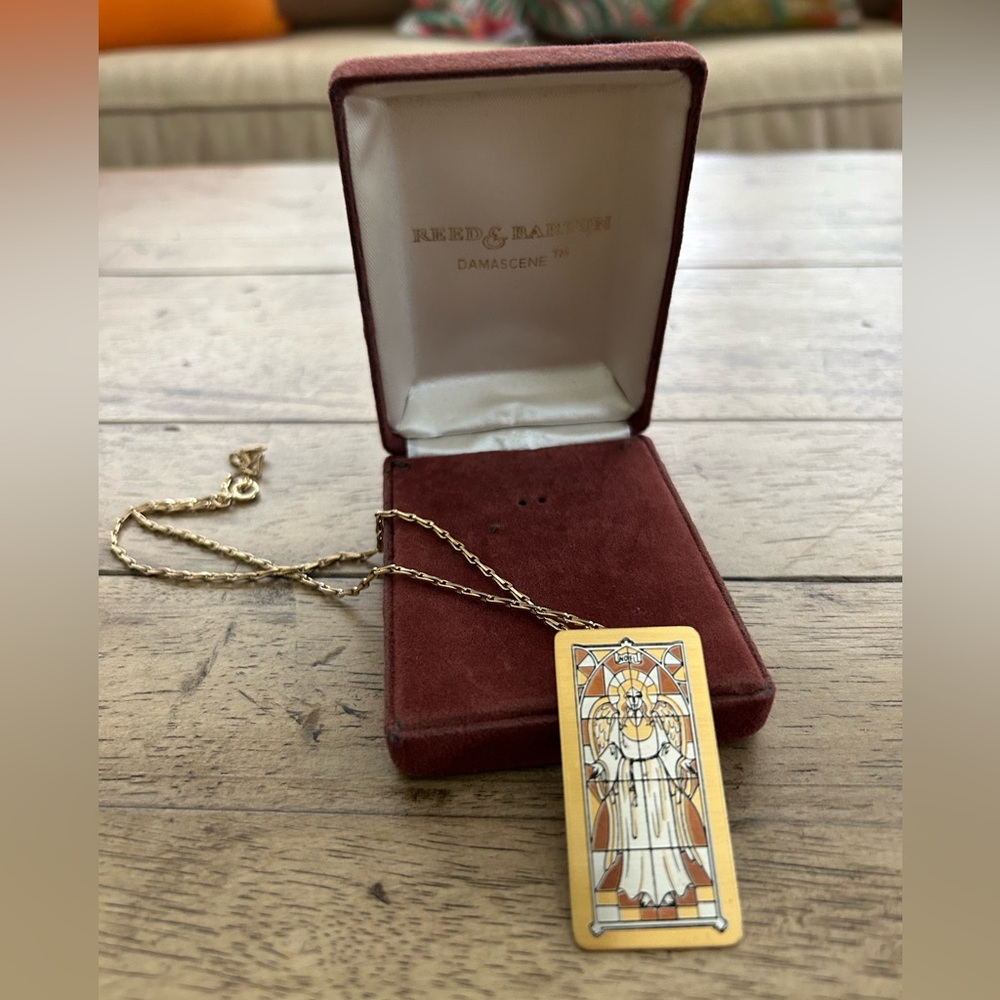 Reed and Barton Demascene Christmas Pendant Chain Necklace.